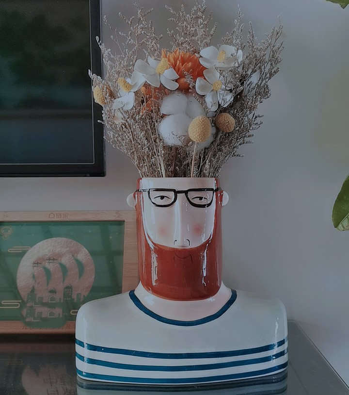 Creative Character Shape Desktop Vase Home Decoration