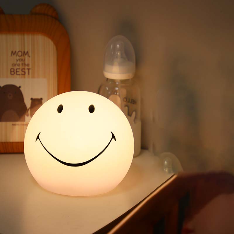 Happy Cartoon Smiley LED Night Light