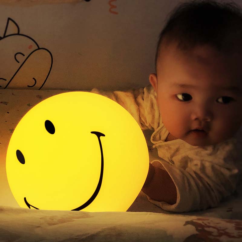 Happy Cartoon Smiley LED Night Light