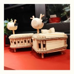 Brief Wooden Stitching Cute Deer Tissue Box