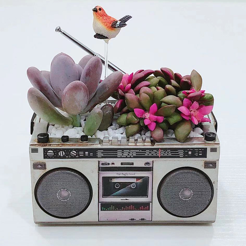 Retro Style Antenna Radio Small Flower Pot