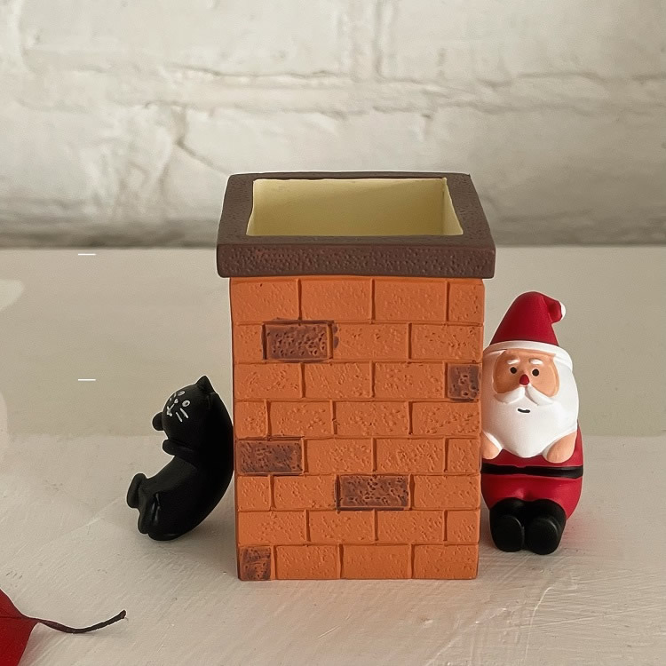 Santa Claus Chimney Pen Holder – Festive Desk Organizer